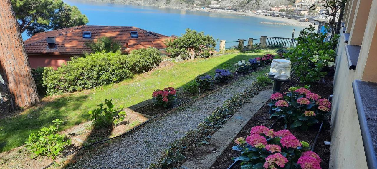 Villa Mare Blu Леванто Екстер'єр фото