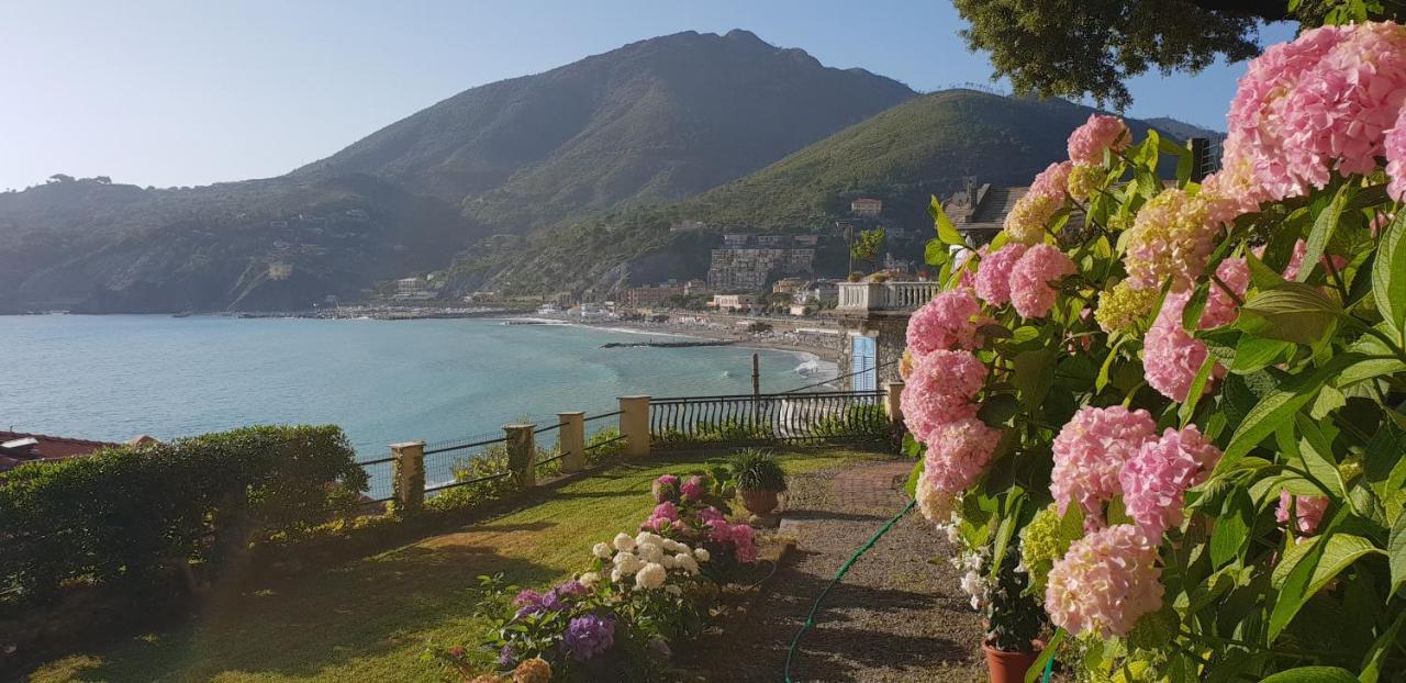 Villa Mare Blu Леванто Екстер'єр фото